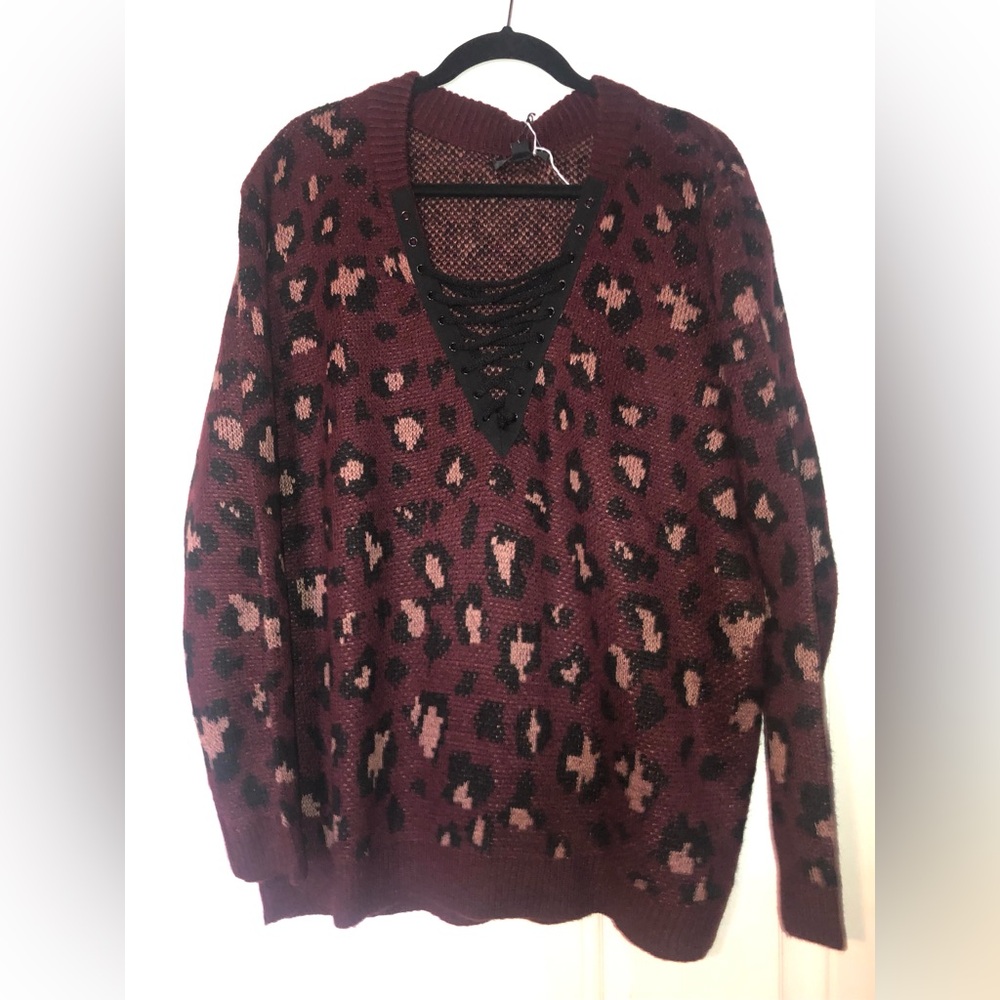 NWT boutique LOVE TREE animal print lace up front maroon sweater womens 2X 3X